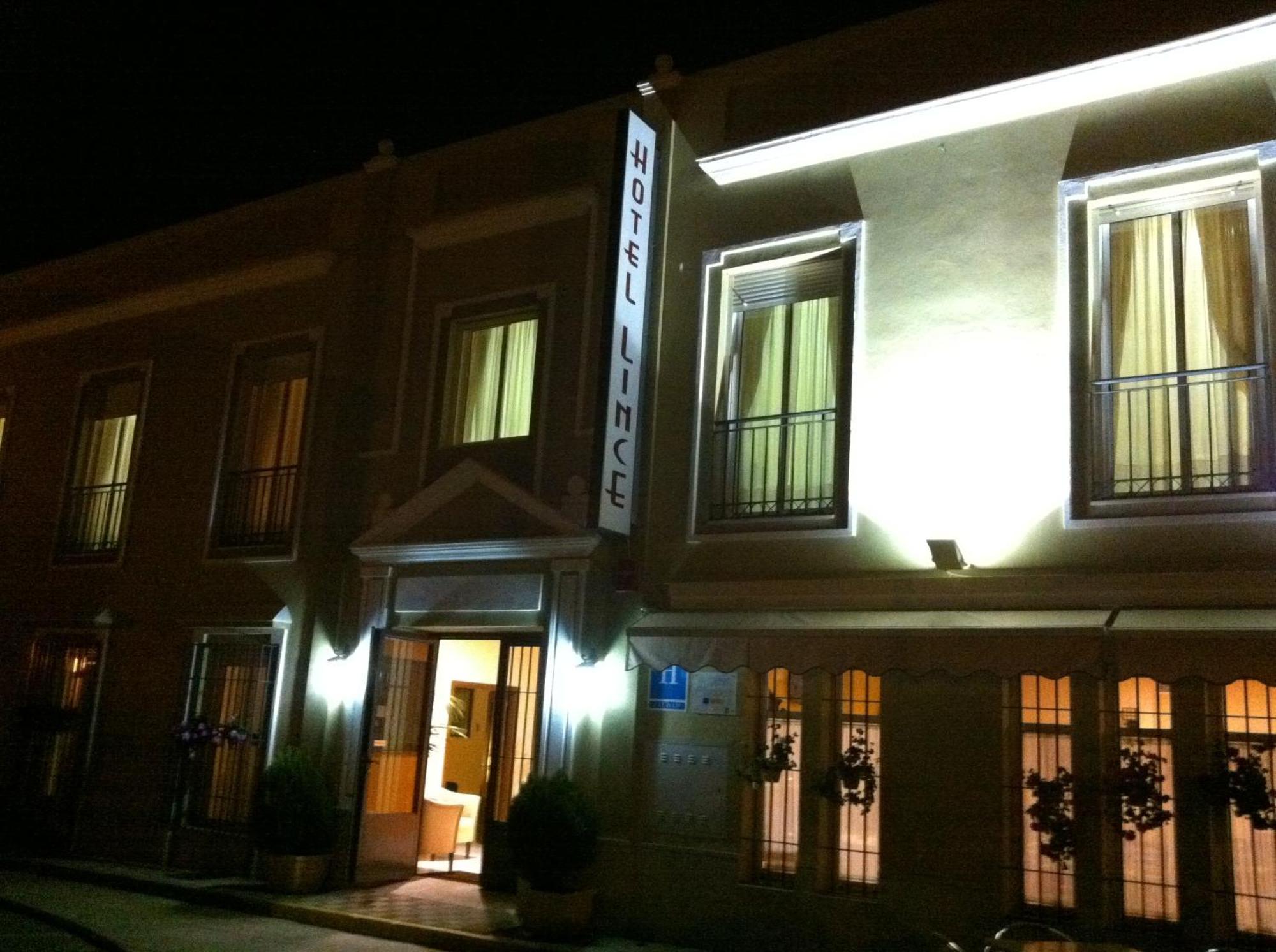 Hotel Lince Aznalcázar المظهر الخارجي الصورة